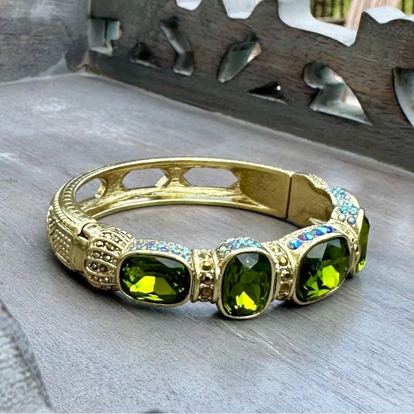 Heidi Daus ‘Grand Slam’ Crystal Bangle Bracelet - Picture 3 of 12